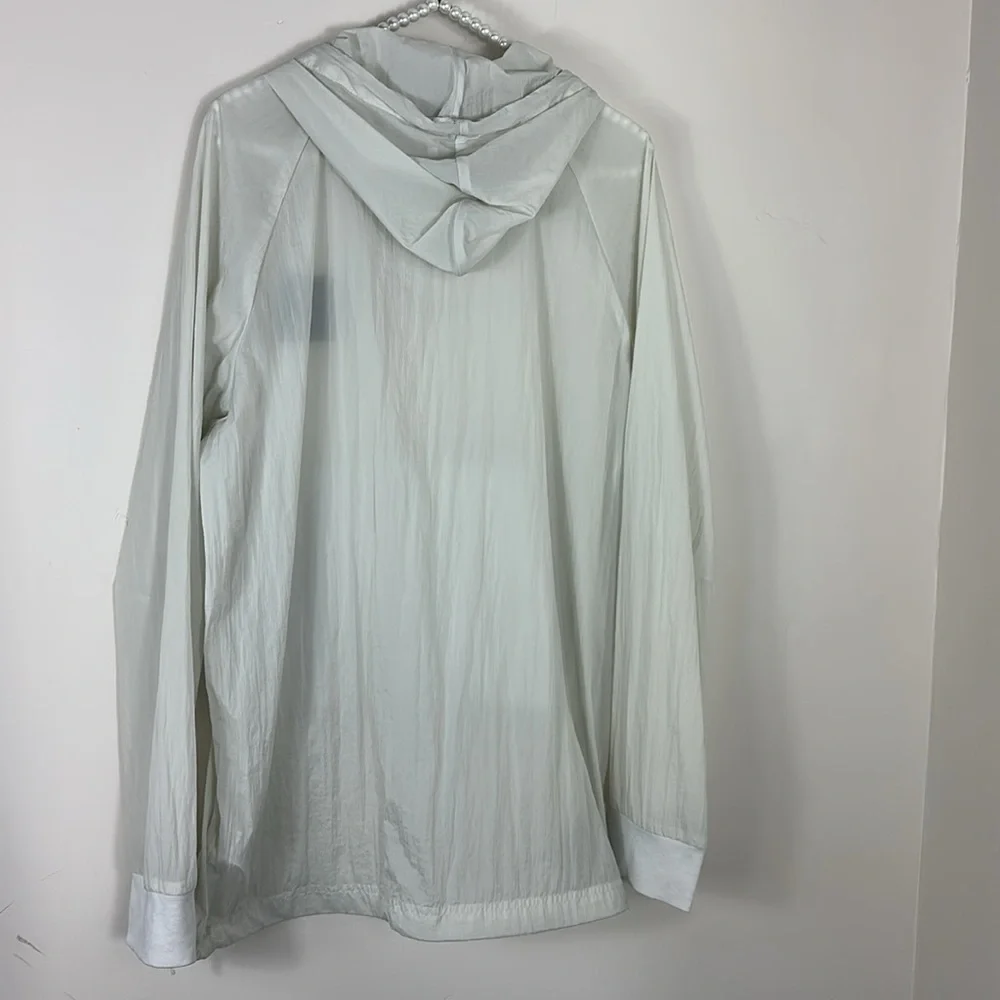 Adidas Originals Water Repellent Nylon Hoodie Pullover Medium